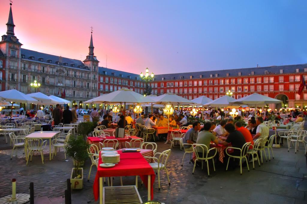 Hola Madrid Daire Dış mekan fotoğraf